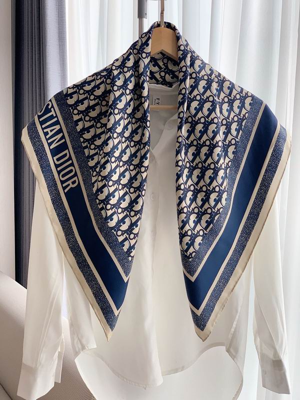 Dior silk scarf 90X90cm E24 (18)